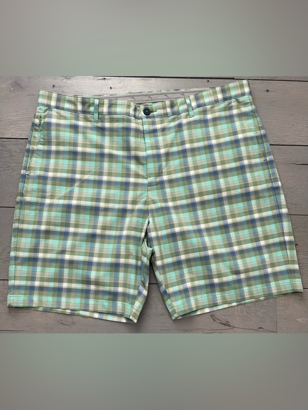 Tommy Bahama Men's Plaid Golf Shorts - Green Blue Check